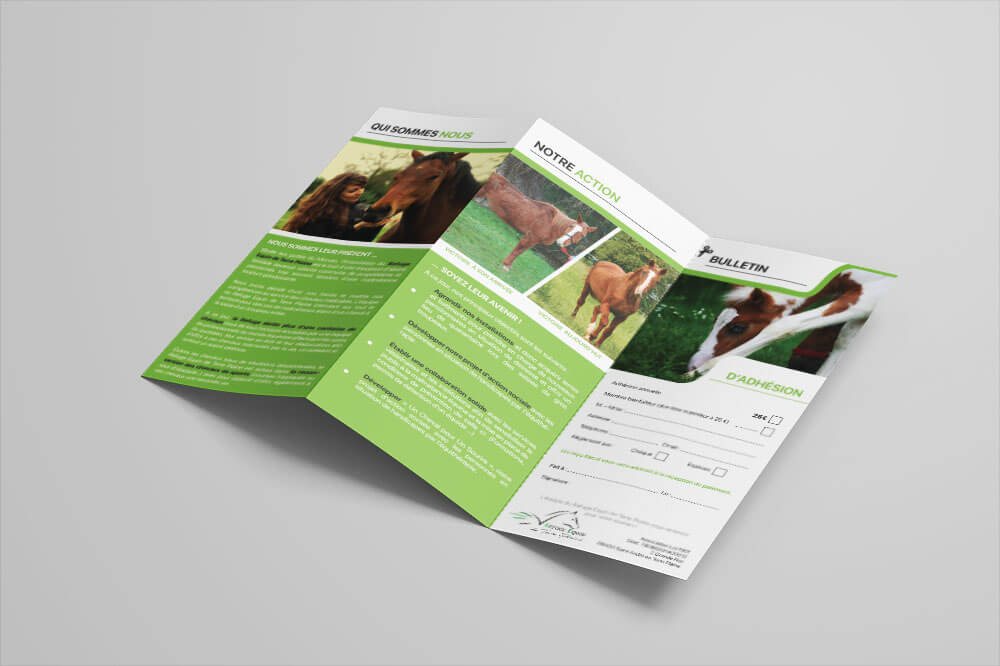 Flyer tri-volets sur mesure événementiel association graphiste impression petit budget